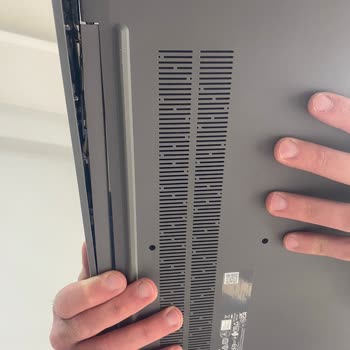 Lenovo Bilgisayar Lenovo Ideapad Kronik Menteşe Sorunu