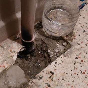 TurkNet Fiber İnternet Apartmanı Delik Deşik Etti