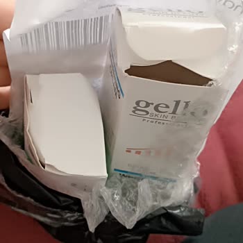 Gello Cosmetics Kargo Paketinin Yıpranmış Olması