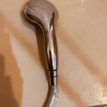 Grohe Duş Spiralinin Şişmesi Ve Patlaması