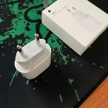 Apple 20W Adaptör İçinden Ses Gelip Fazla Isınıyor