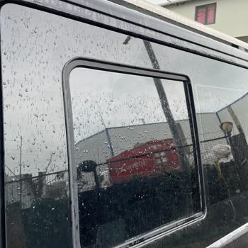 Söğüt Oto Cam Söğüt Cam Gebze 1.5 Yıldır Cam Gelmedi Diyerek Beni Oyalıyor