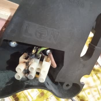 Emsan Tost Makinesi Patladı