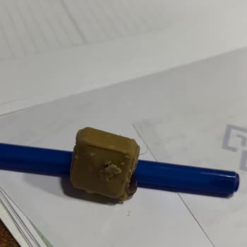 Eti Gıda Eti Gold Çikolata İçinden Kıl Çıktı