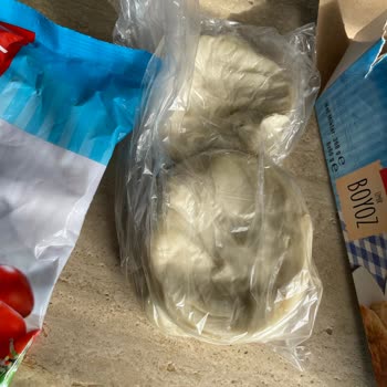 Nimet Gıda Ürünler Çözülmüş Geldi 15 Gündür İade Edemediğim İçin Attım