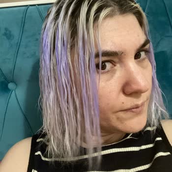 Gratis Saç Maskesi Mor Yaptı