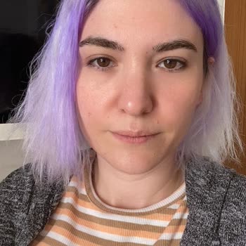 Gratis Saç Maskesi Mor Yaptı