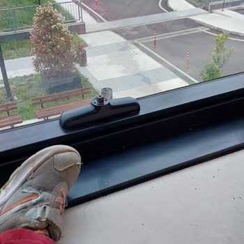 Tekirdağ Dr. İsmail Fehmi Cumalıoğlu Şehir Hastanesi Cam Kulpu Kırık