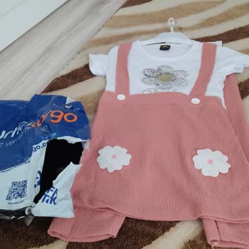 Bloomkiids (Instagram) İnsan Yanıltma