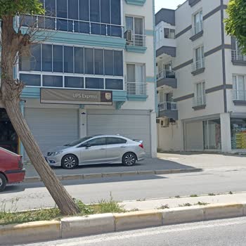 İzmir Menemen UPS Türkiye Şubesi