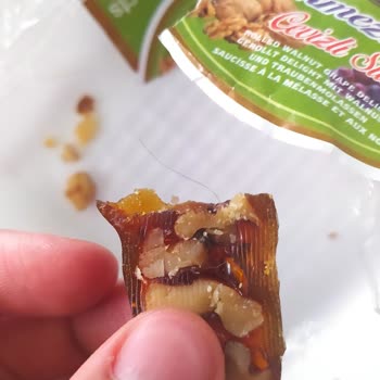 Çarşıbaşı Pekmezli Sucuktan Saç Çıktı