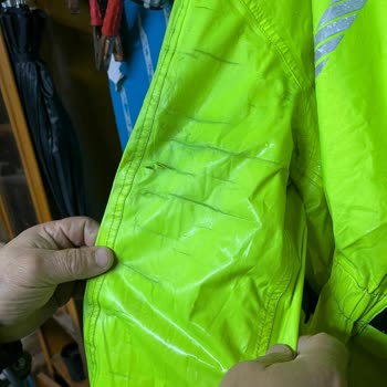 Motomax En Kötü Yağmurluk