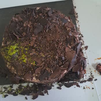 Petek Pastanesi (Diyarbakır) Zarar Görmüş Pasta