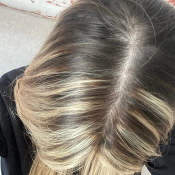 Değişin Kuaför (Şükrü Gülalan) Saç Boyası Faciası!