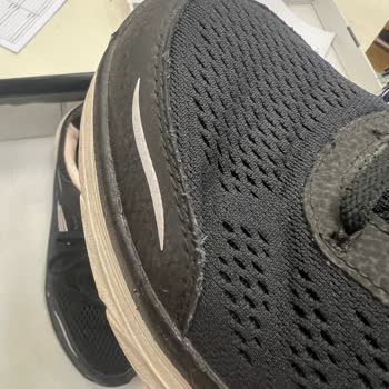 Skechers Shoes Fell Apart Within a Month, Refused Refund