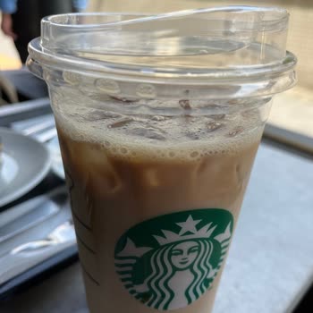 Starbucks Yarım İçecek Vermeleri