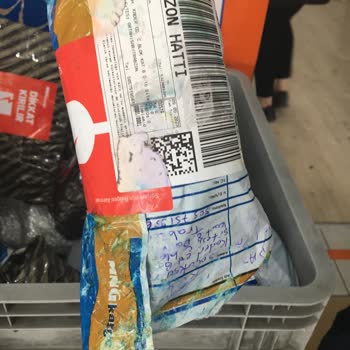 Gümrük Antik Mezat Mezattan Alınan Parfüm