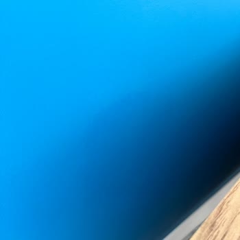 Filli Boya Duvarı Silince İz Kaldı