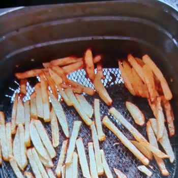 Philips Ev Aletleri Philips Airfryer Izgara Teli Yapışıyor