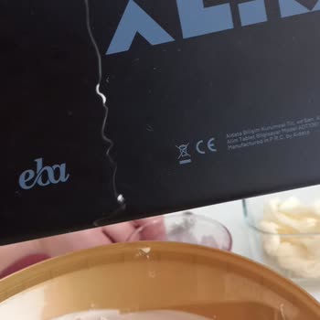 Fiskobirlik Hijyen Eksikliği (kıl Çıktı)