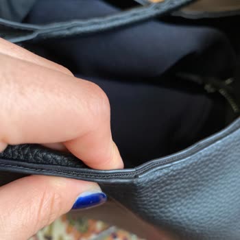 Pull & Bear'dan Aldığım Çanta Çok Kalitesiz Çıktı