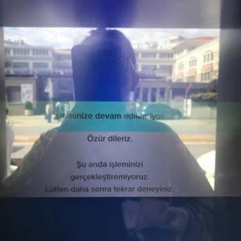 Acıbadem İş Bankası Bankamatiğinin Çalışmaması