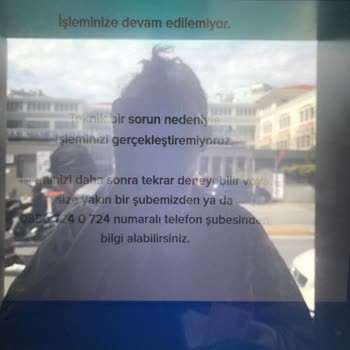Acıbadem İş Bankası Bankamatiğinin Çalışmaması