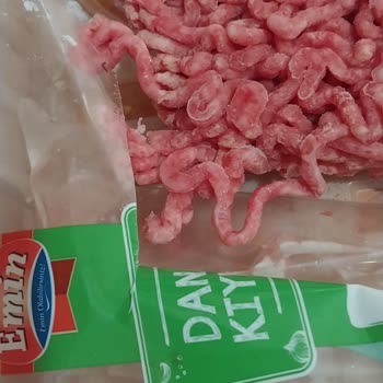 BİM Kıymanın Kıymayla Hiçbir İlgisi Yok Ne Yağı Olduğu Belli Olmayan Ürün