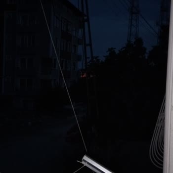 Toroslar Elektrik Dağıtım Sokak Lambaları Çalışmıyor!