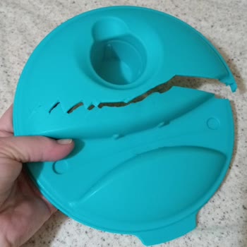 Tupperware Saklama Kabı Kapağının Kırılması