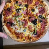 PizzaLazza'nın Ortalığı Karıştıran Küçük Boy Pizzası!