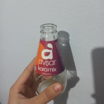 Avşar Maden Suyu 'ndan Böcek Çıktı