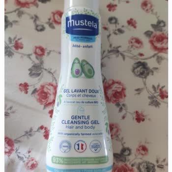 Enuygun.com Mustela Oil'ın Şampuanla Karıştırılması