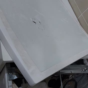 Windsor Çamaşır Makinesi Patladı!