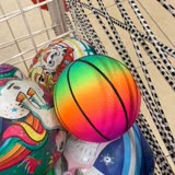 Toyzz Shop Ürünlerde LGBT Renkleri Kullanıyor