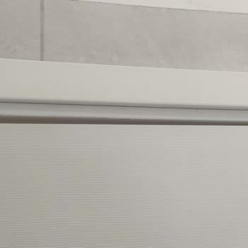 Yk Yapı Dekor (İstanbul) Zamanında Takılmayan Kapı Ve Kötü İşçilik