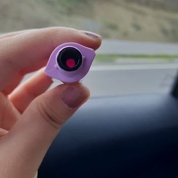 Gratis Ve İçi Boş Maskara