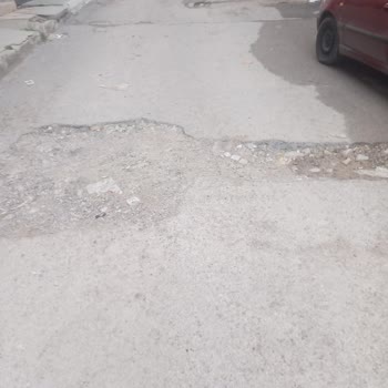 Aylardır Asfalt Yapılmayan Sokak Buca Belediyesi Lütfen İlgilenin