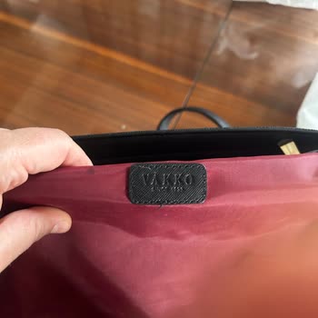 Vakko Çanta Sorunlu Sap