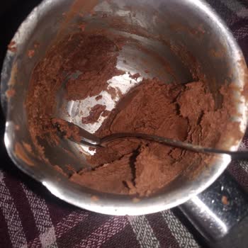 Ülker Çikolata Eritme Benmari Ve Taş