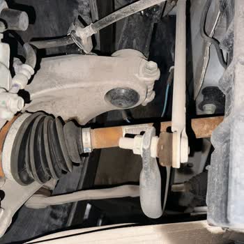 Nissan Ankara Nissan Efe Bayisi'nden Aldığım Qashqai'de Aks Kolları Paslanmış