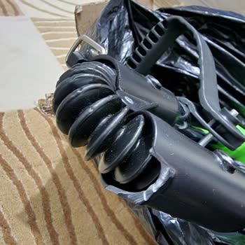 Epttavm Ve Özyurt Ticaret Sorumsuzluğu Eisenn Ürün Kalitesizliği