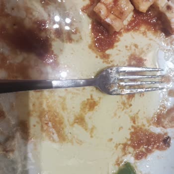 By Döner İn Kalitesiz Ve Vasat Döner Ve İskenderi