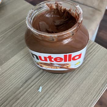 Nutella Kavanozundan Sert Yabancı Bir Cisim Çıktı