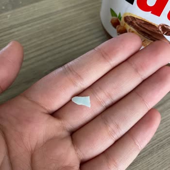 Nutella Kavanozundan Sert Yabancı Bir Cisim Çıktı