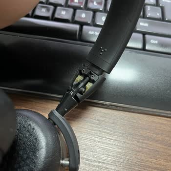 Samsung Akg Y400 Kırılan Parça