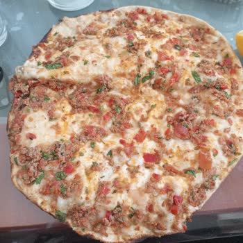 Hacıoğlu Restaurant Lahmacunlarda Kıyma Yok, İşletmeci İkram Diye Çiğköfte Veriyor