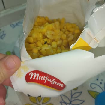 BİM Mısır Dan Sinek Çıktı