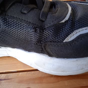 Deichmann Satarken Her Şeye Kefil, Sorunlu İse Firma Müşteri Hatası