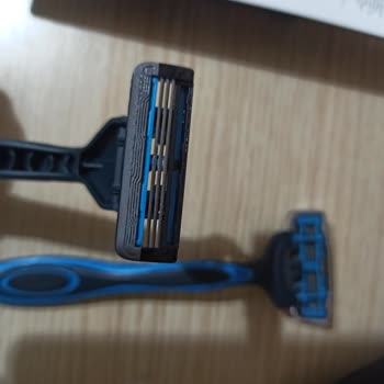 Arko Kalitesiz Tıraş Bıçağı